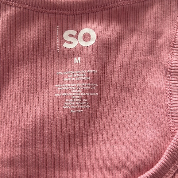 3 blouses - Picture 3 of 4